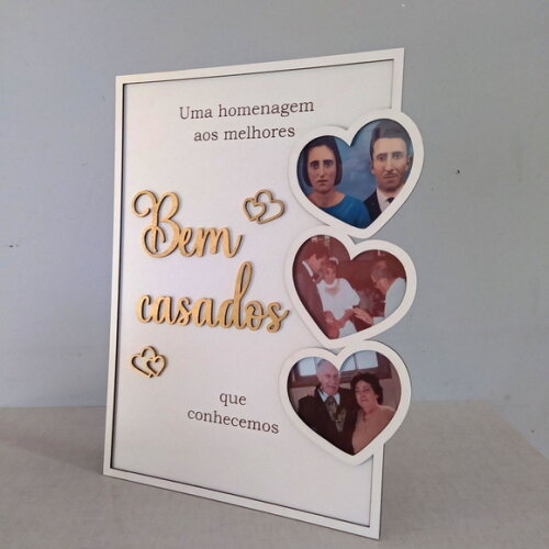 Quadro Homenagem Bem Casados (40x30cm p/ 3 Corações)
