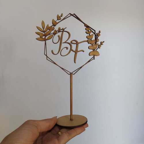 Topo de Bolo iniciais folhagem