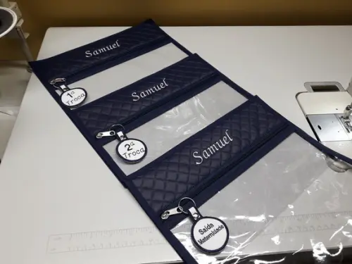 Saquinho Maternidade com Chaveiro Kit com 3 Unidades