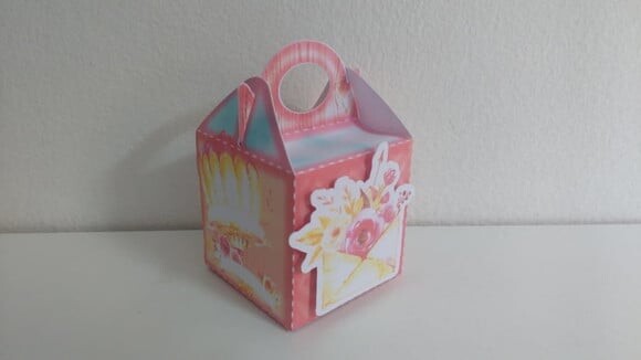 ARQUIVO DE CORTE SILHOUETTE BALÃO MENINA LUXO 2019