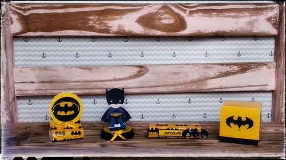 ARQUIVO DE CORTE SILHOUETTE BATMAN LUXO