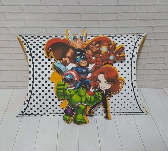 ARQUIVO DE CORTE SILHOUETTE SUPER HEROIS LUXO