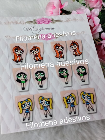 Adesivos de Cartoon / Unhas m ao Alongamento.