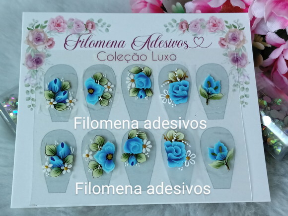 Adesivos de Luxo, Unhas