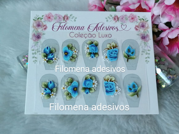 Adesivos de Luxo, Unhas