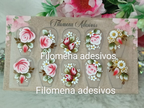 Adesivos de Luxo, Unhas
