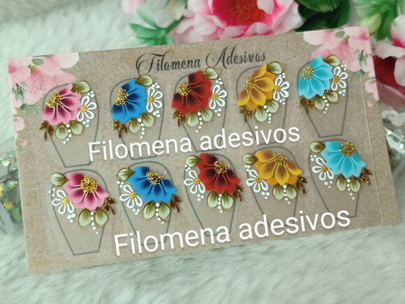 Adesivos de Luxo, Unhas