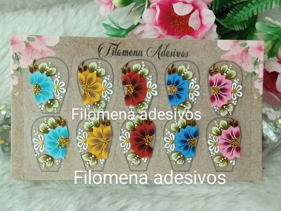 Adesivos de Luxo, Unhas