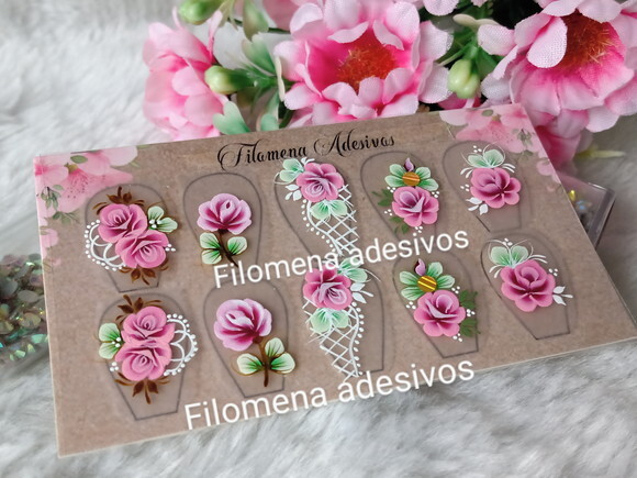 Adesivos de Luxo, Unhas