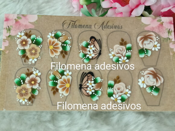 Adesivos de Luxo, Unhas
