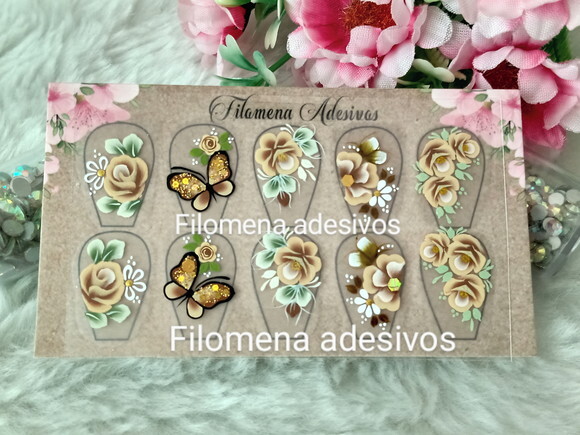Adesivos de Luxo, Unhas
