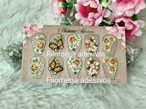 Adesivos de Luxo, Unhas