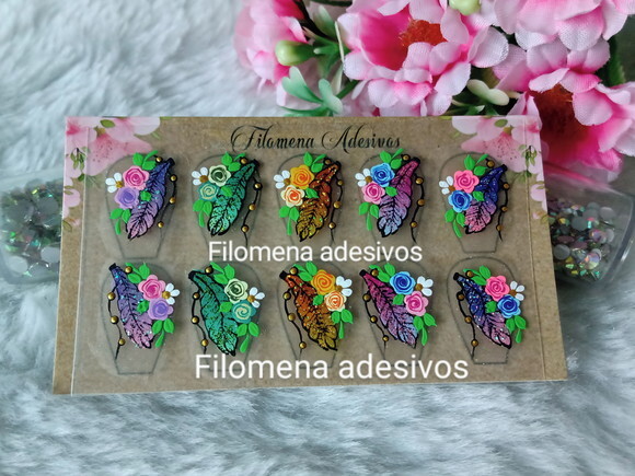 Adesivos de Luxo, Unhas