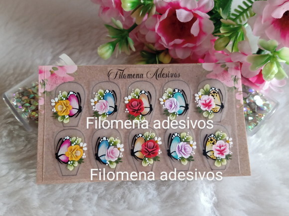 Adesivos de Luxo, Unhas