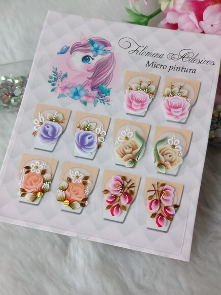 Adesivos de Luxo, Unhas