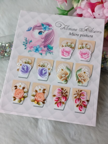 Adesivos de Luxo, Unhas