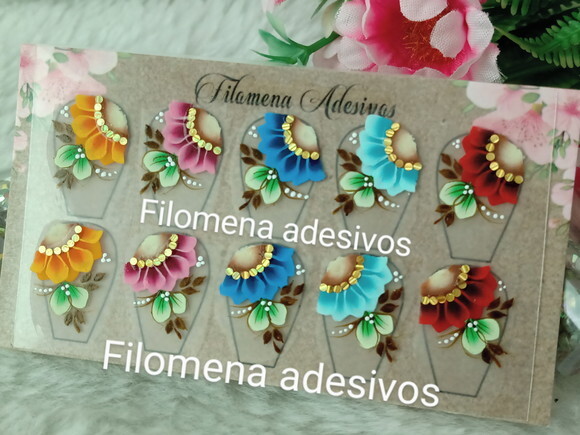 Adesivos de Luxo, Unhas.