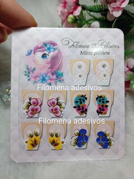 Adesivos de unhas, Artesanais / unhas