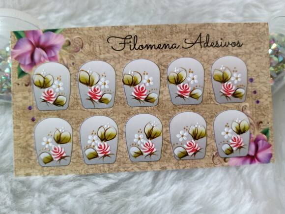 Adesivos para unhas M