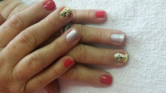 Adesivos para unhas M