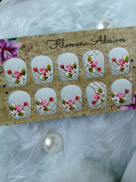 Adesivos para Unhas Naturais.