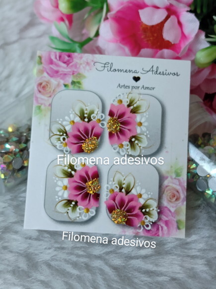 Casadinha de Luxo, Unhas
