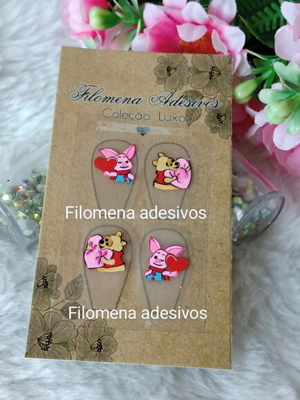 Casadinha de Luxo, Unhas