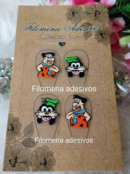 Casadinha de Luxo, Unhas