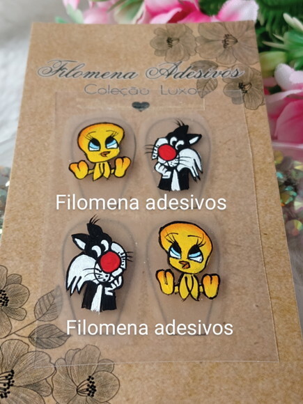 Casadinha de Luxo, Unhas