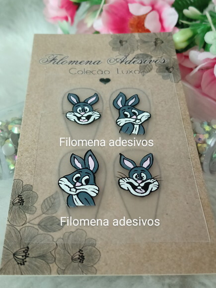Casadinha de Luxo, Unhas