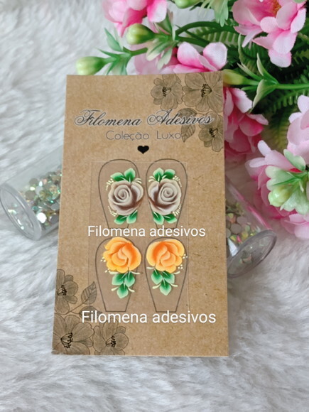 Casadinha de Luxo, Unhas
