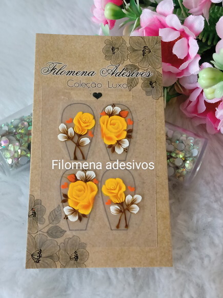 Casadinha de Luxo, Unhas
