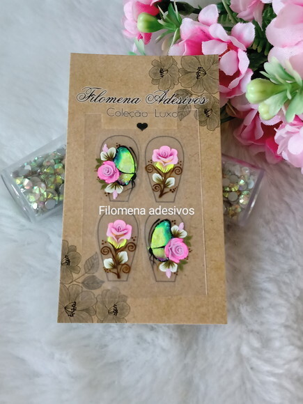 Casadinha de Luxo, Unhas