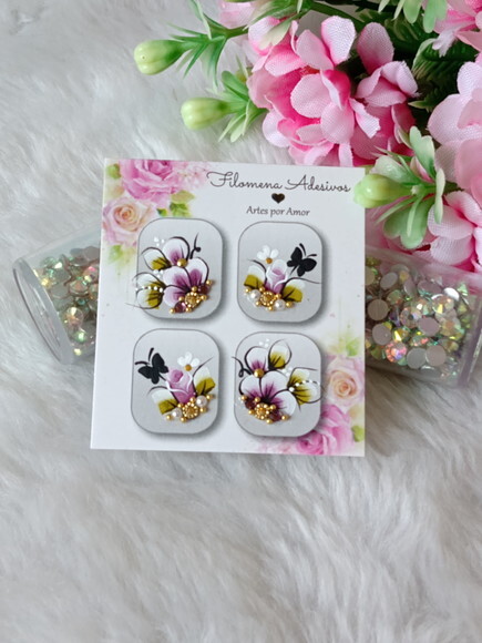 Casadinha de Luxo, Unhas
