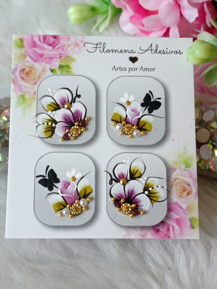 Casadinha de Luxo, Unhas