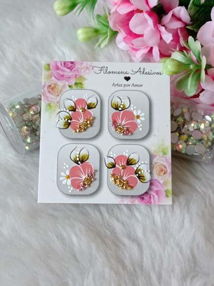 Casadinha de Luxo, Unhas