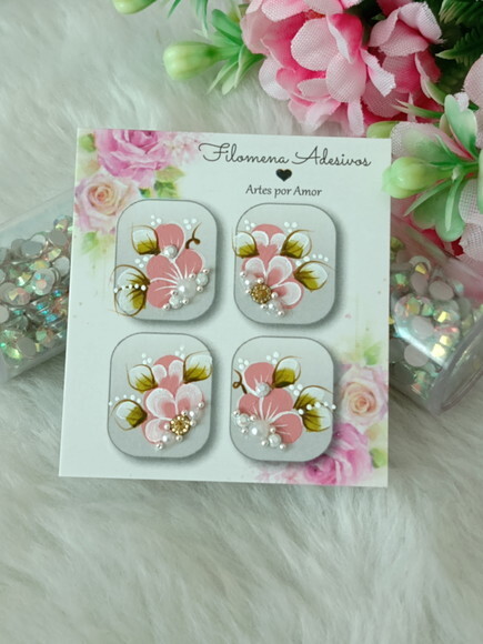 Casadinha de Luxo, Unhas