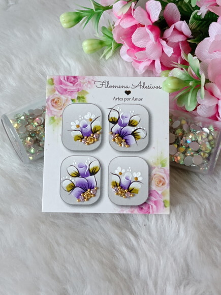 Casadinha de Luxo, Unhas