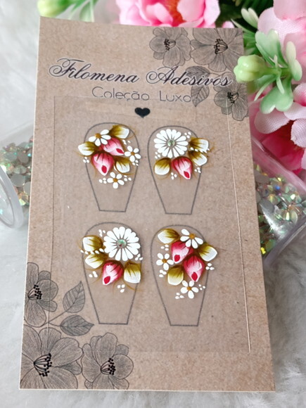 Casadinha de Luxo, Unhas