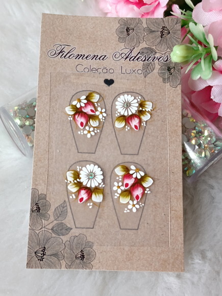 Casadinha de Luxo, Unhas