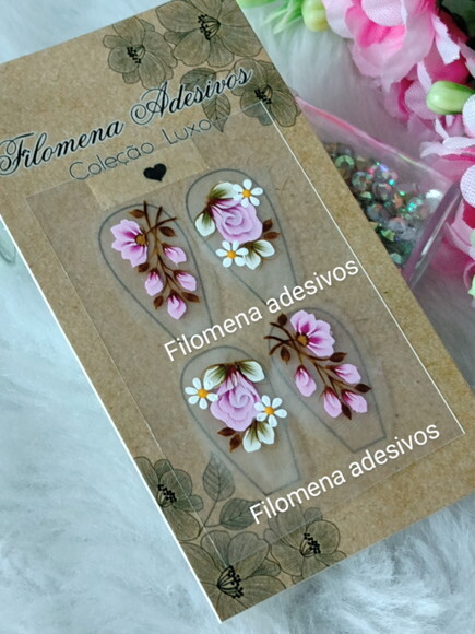 Casadinha de Luxo, Unhas