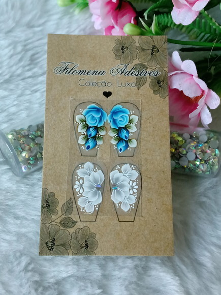 Casadinha de Luxo, Unhas