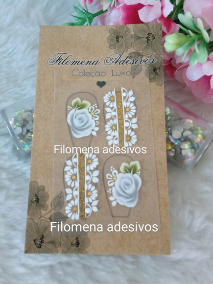 Casadinha de Luxo, Unhas