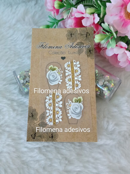 Casadinha de Luxo, Unhas