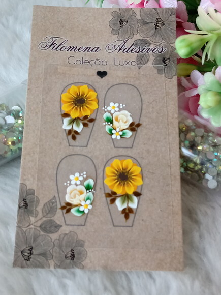 Casadinha de Luxo, Unhas