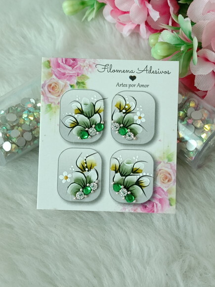 Casadinha de Luxo, Unhas