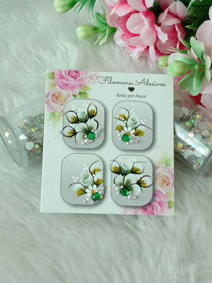 Casadinha de Luxo, Unhas