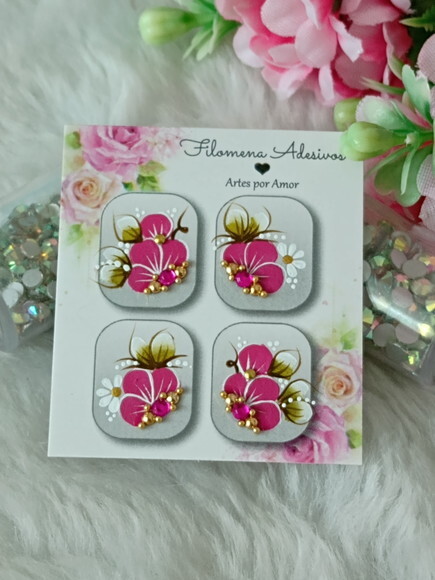 Casadinha de Luxo, Unhas