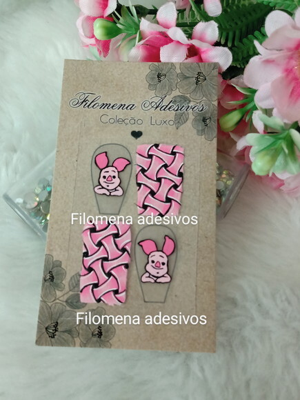 Casadinha de Luxo, Unhas.