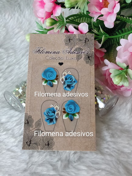 Casadinha de Luxo,unhas